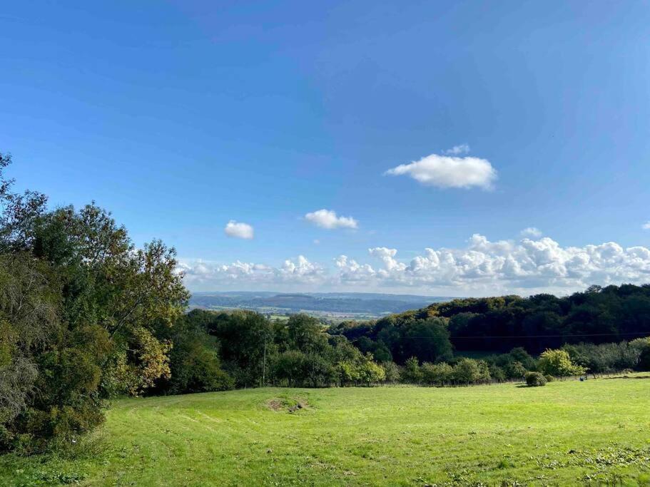 The Mill Stylish Rural Apartment With Beautiful Views Welsh Newton Common 외부 사진